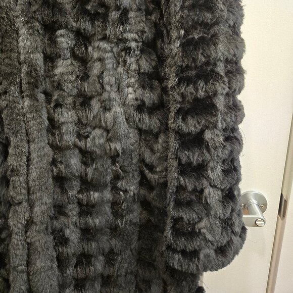 Elegant Italian Rabbit Fur Knit Long Coat - Picture 3 of 9